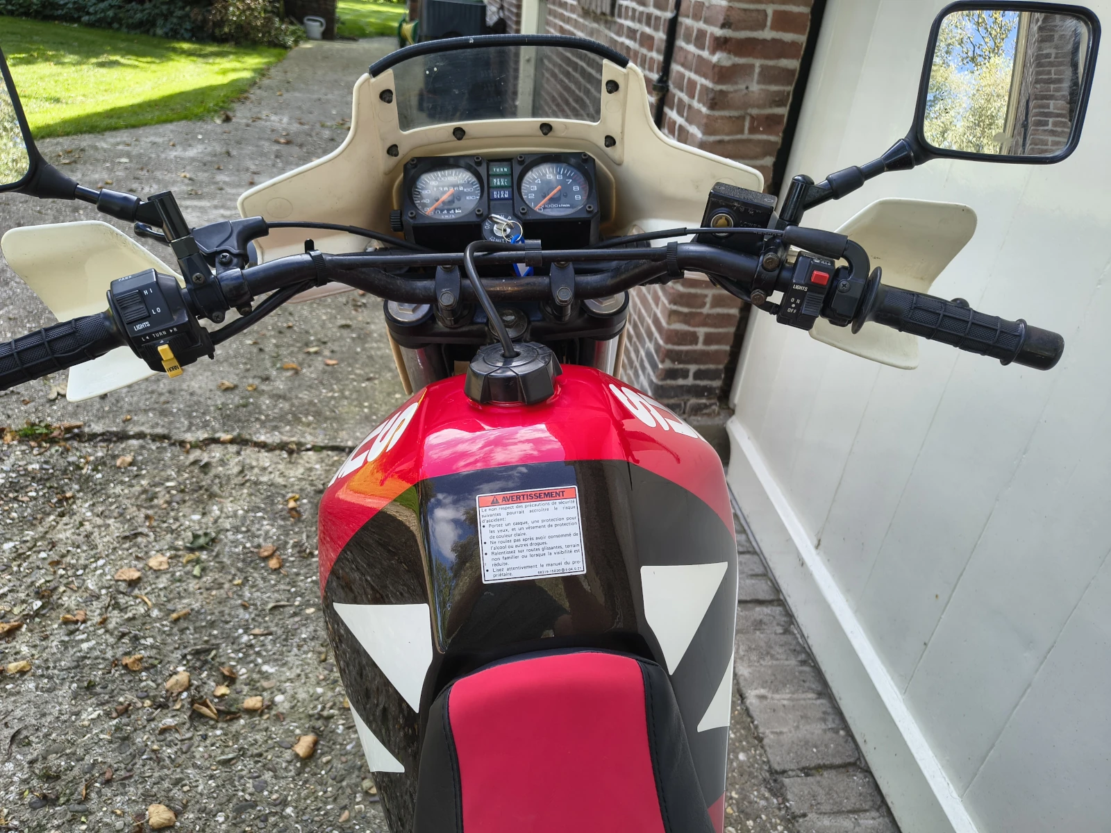 Suzuki DR650 Dakar 1990