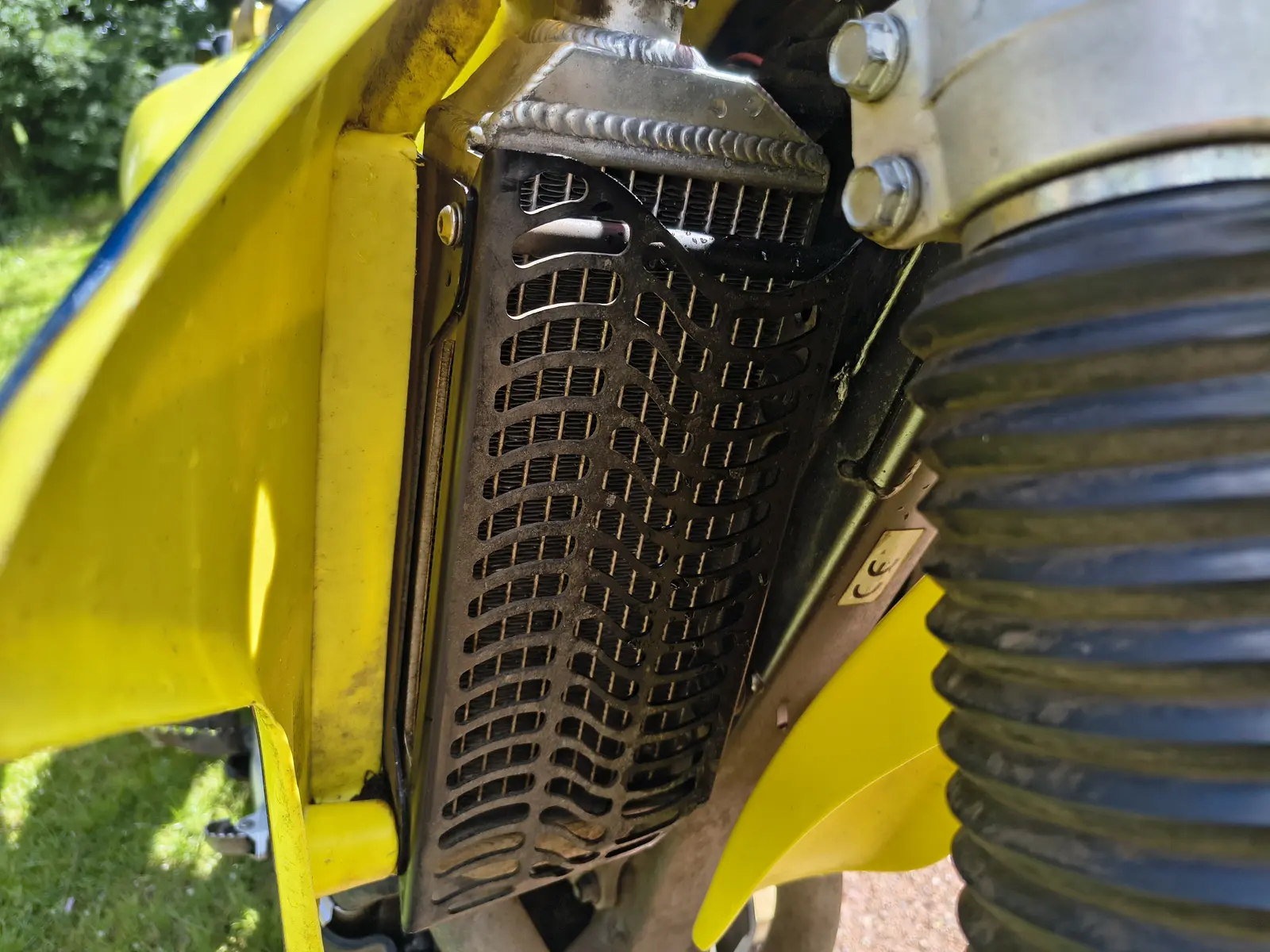 Suzuki DRZ400E