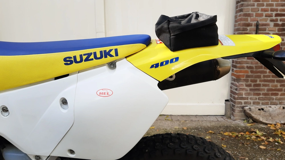 Suzuki DR400S