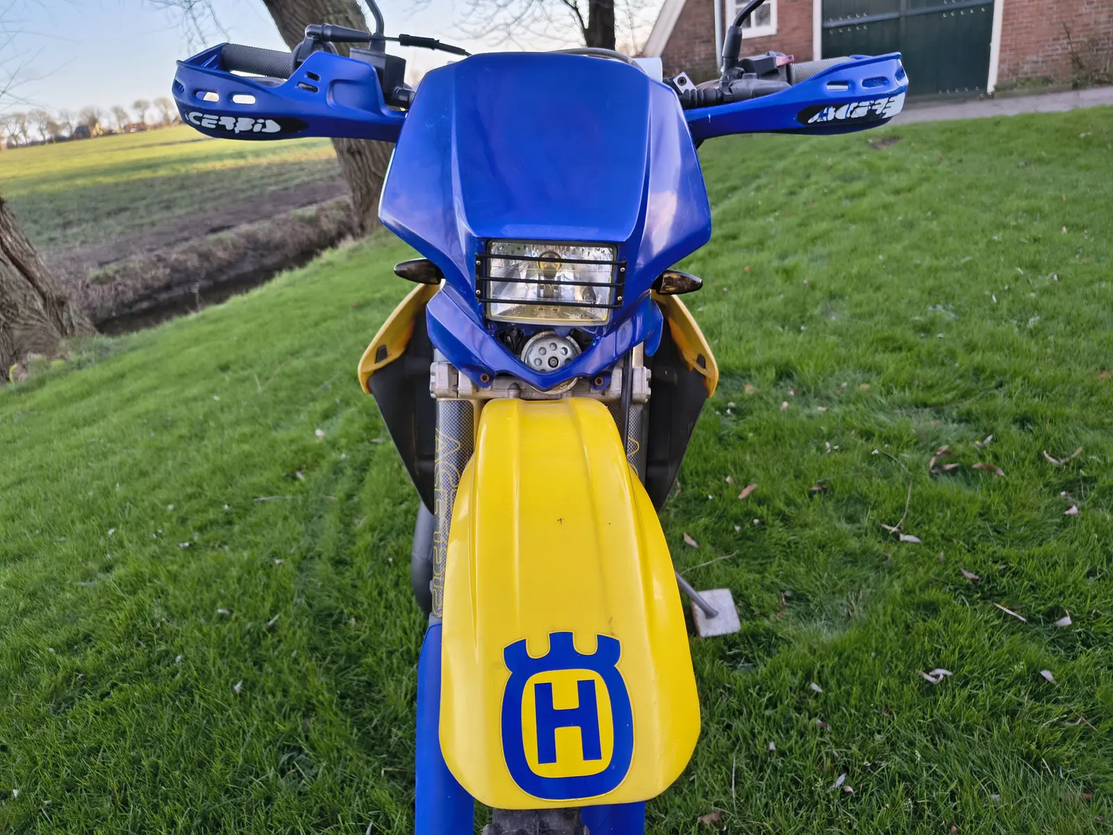 Husqvarna WRE 125