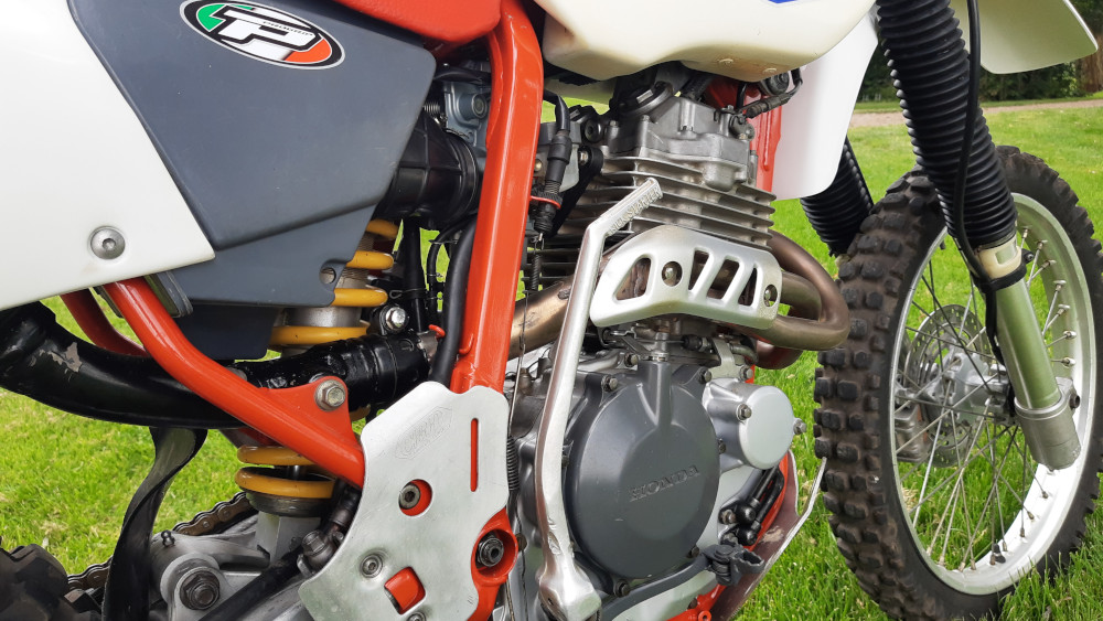 Honda XR400