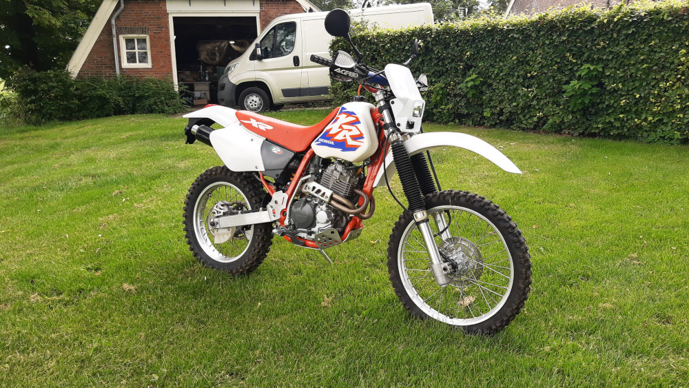 Honda XR400