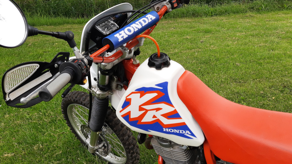 Honda XR400