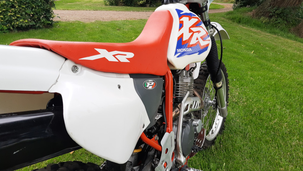 Honda XR400