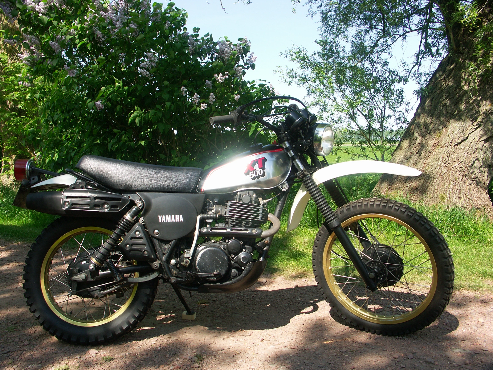 Yamaha XT500